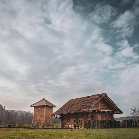 Vila Hiska Ulala Dob Exteriér fotografie